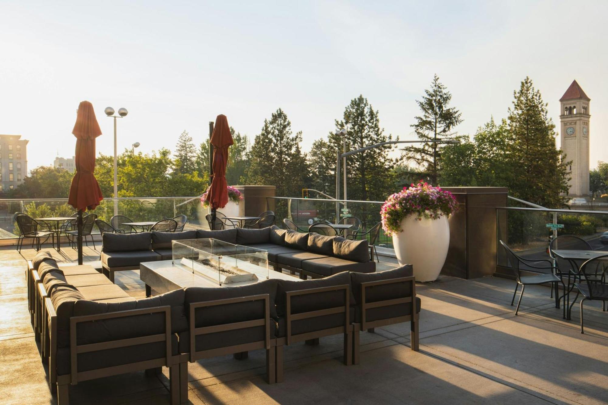 The Davenport Grand, Autograph Collection Hotel